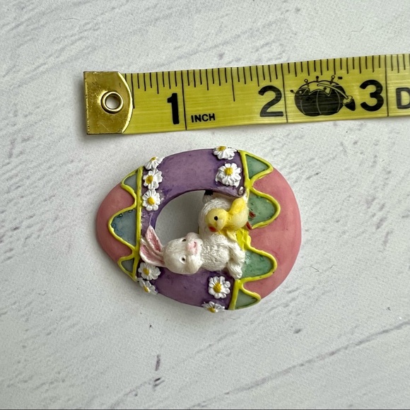 Vintage Easter Pins, Set of 3 - Picture 5 of 5